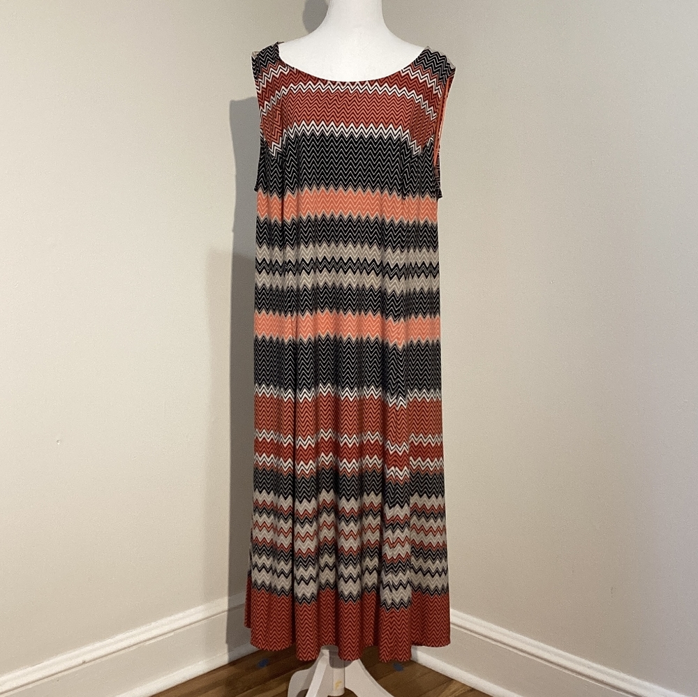 Julian Taylor Women's Chevron Maxi Dress